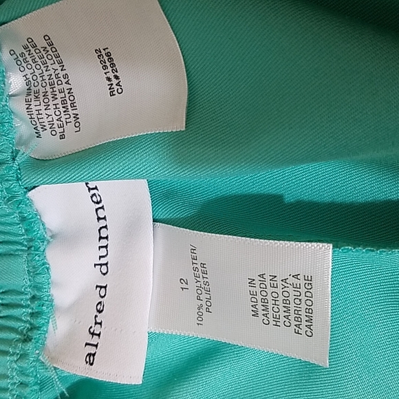 Alfred Dunner Capris Pedal Pusher Pants Aqua Size 12 100% Polyester Washable - Picture 6 of 10